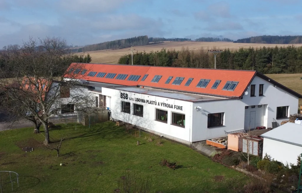 Lisovna umělých hmot & CNC kovovýroba - B S B spol. s r.o.