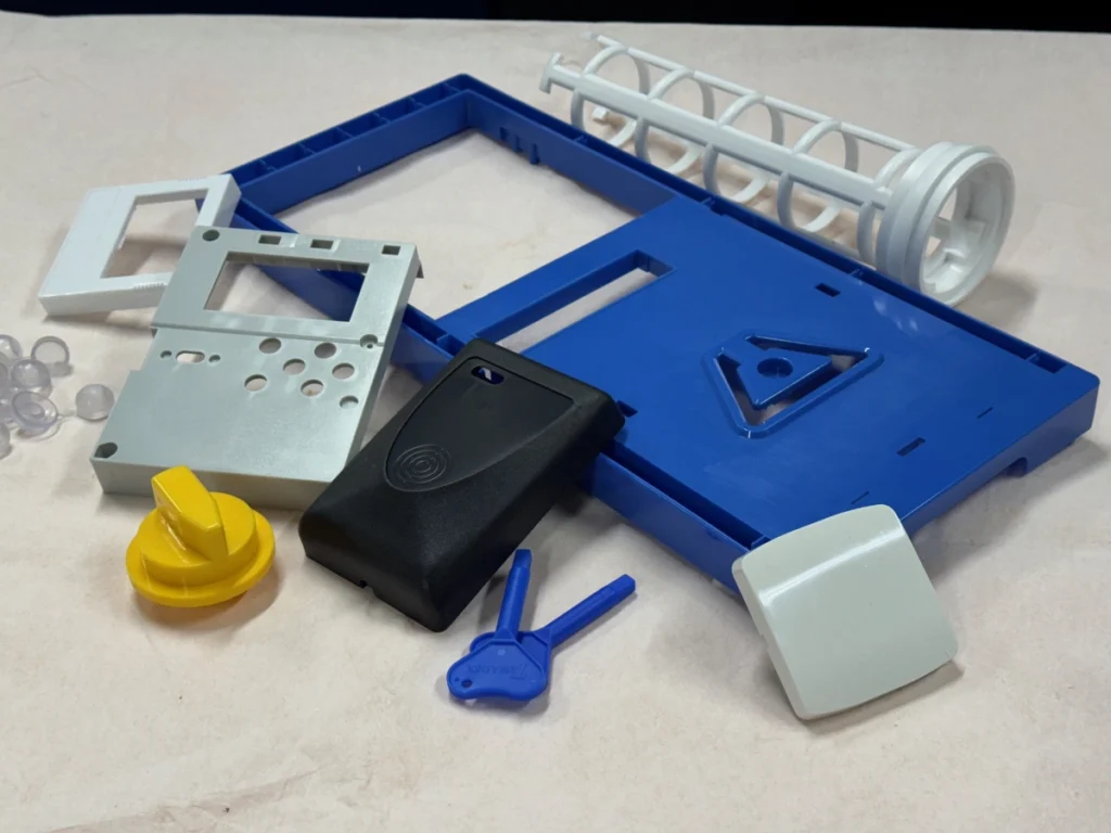 Lisovna umělých hmot & CNC kovovýroba - B S B spol. s r.o.